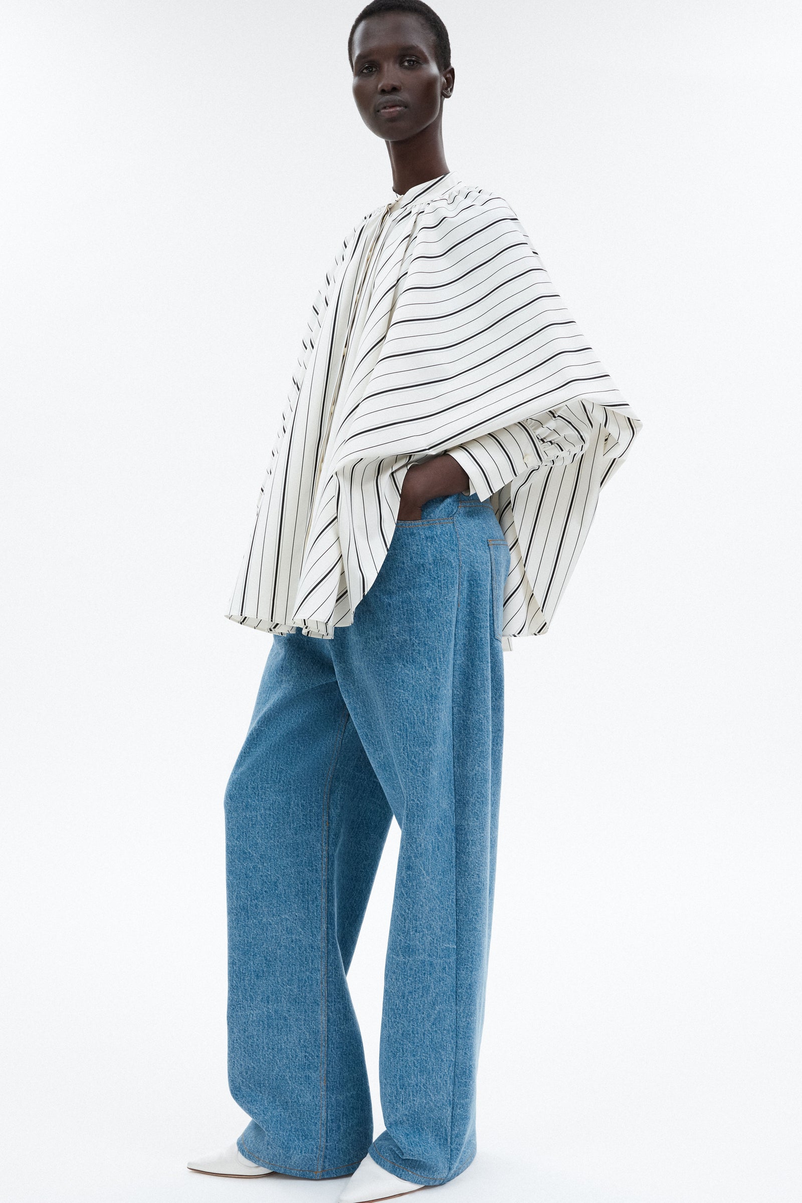 Pre-Fall 2025 - Model Image 24