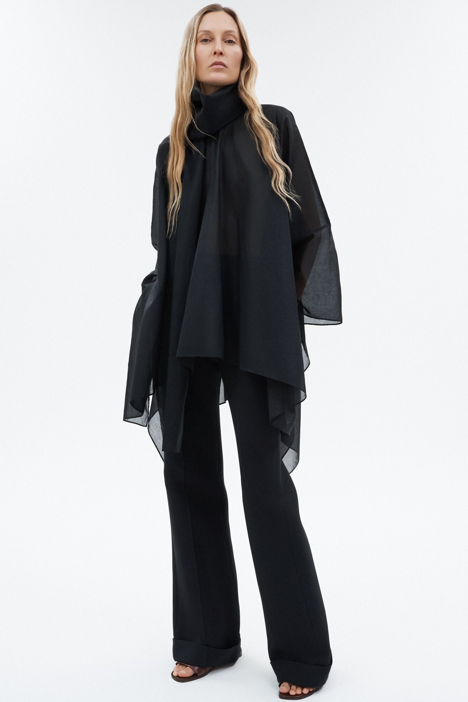 Pre-Fall 2025 - Model Image 27