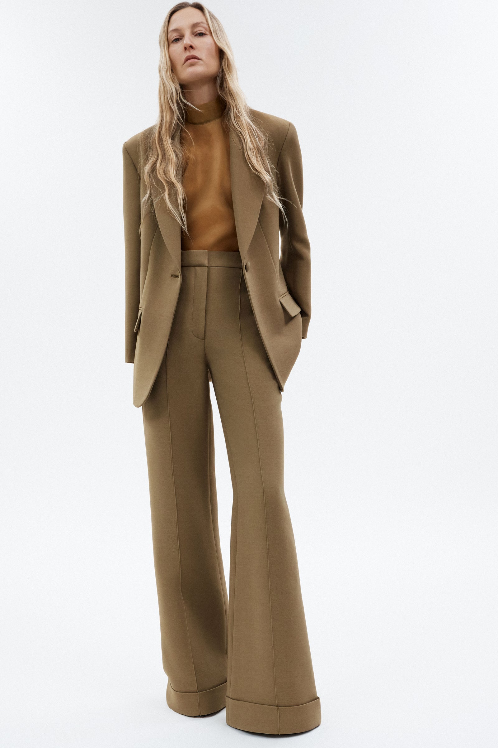 Pre-Fall 2025 - Model Image 2