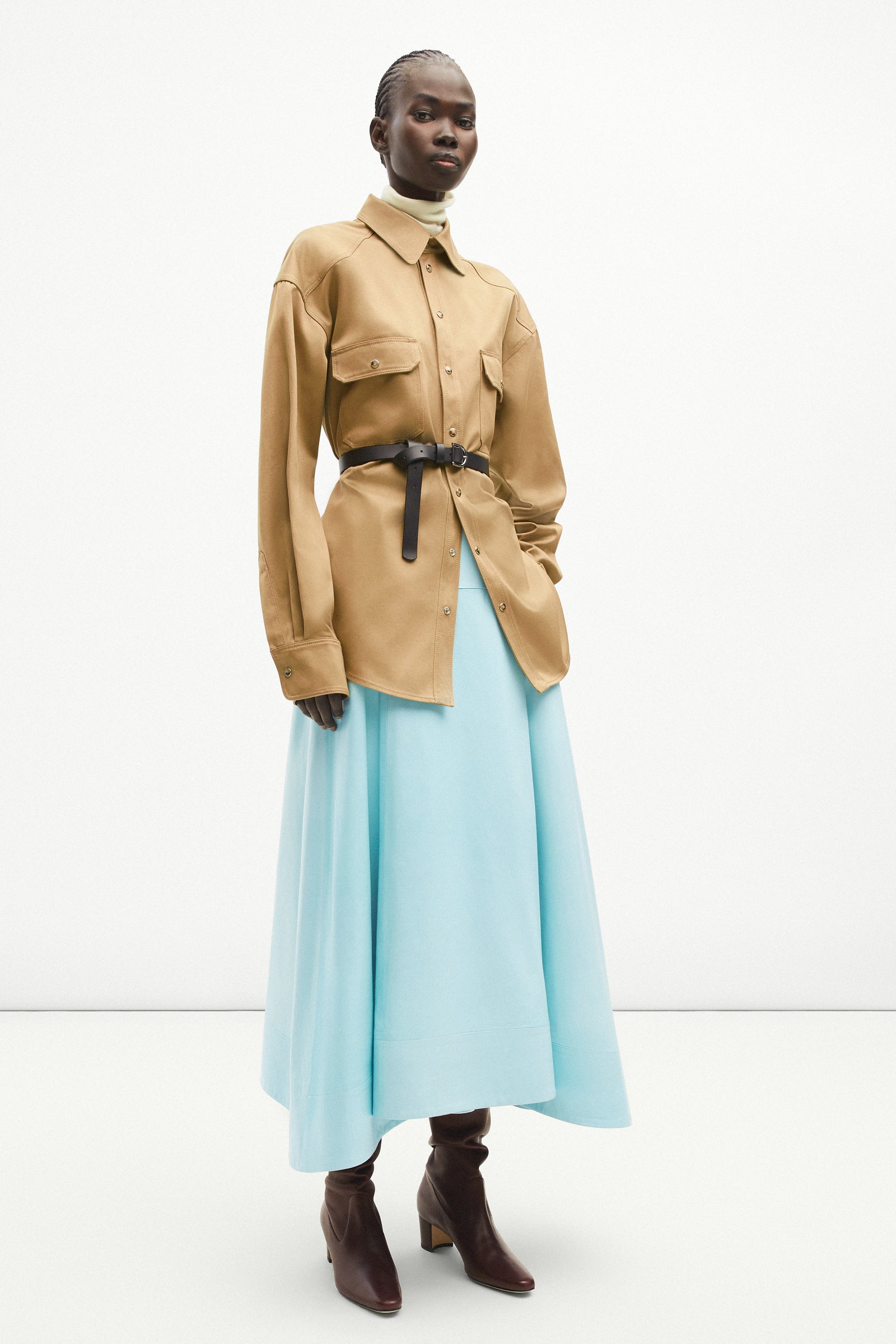 Resort 2025 - Model Image 18