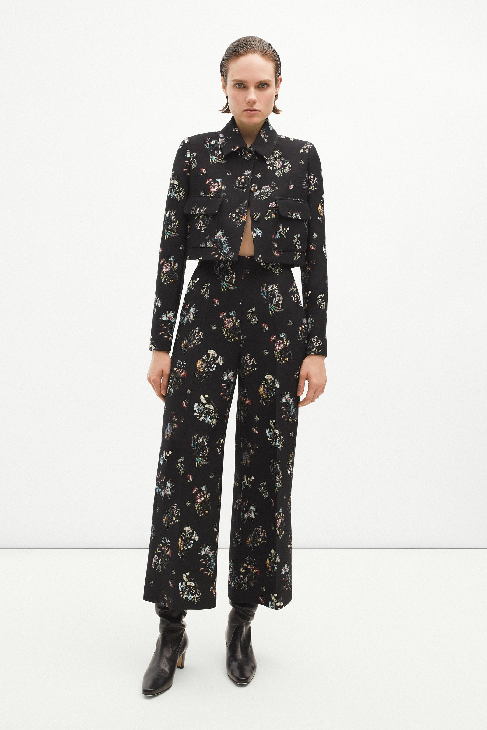 Resort 2025 - Model Image 26