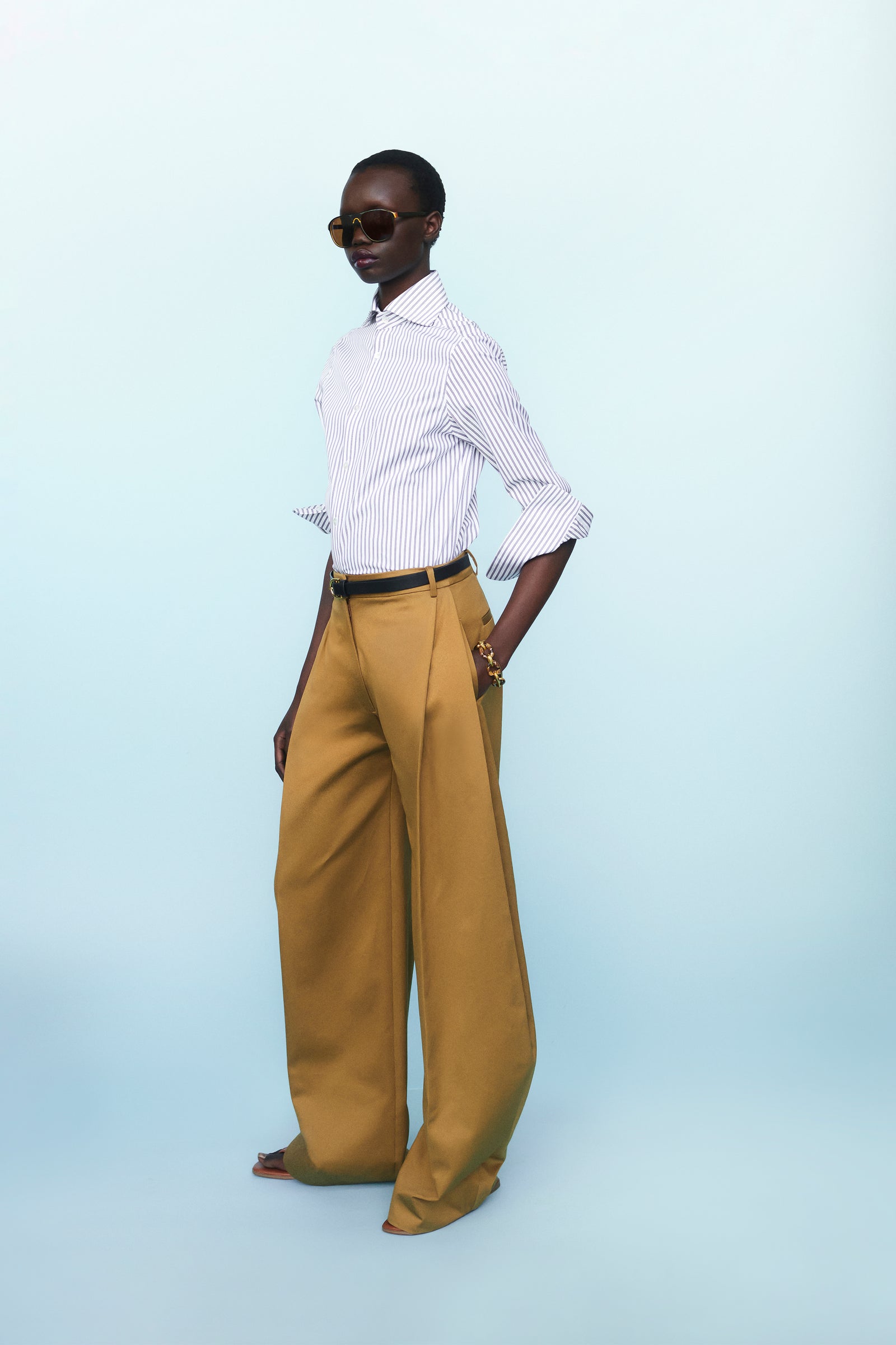 Pre-Fall 2026 - Model Image 5