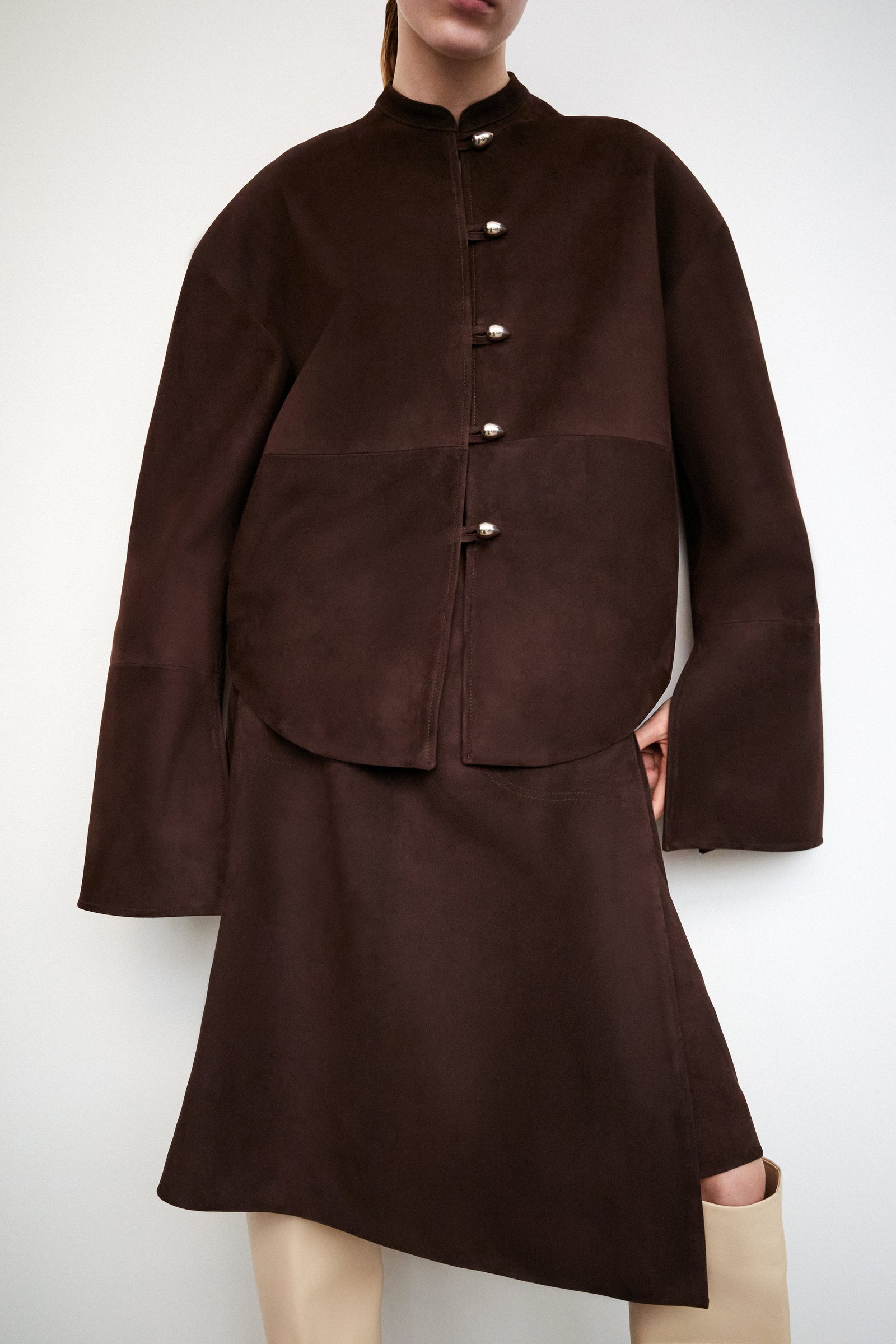 Fall 2025 - Model Image 7