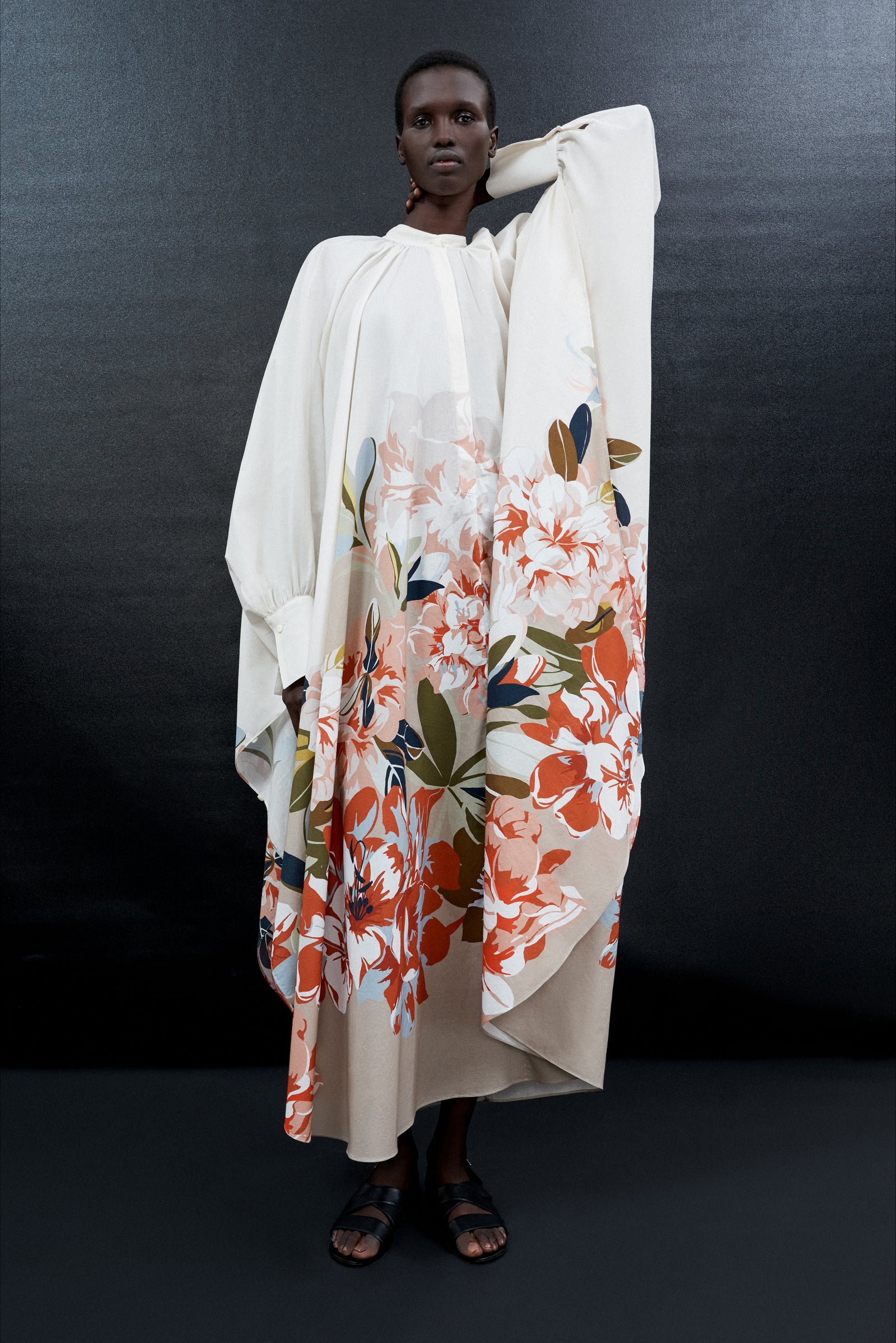 Pre-Fall 2025 - Model Image 9