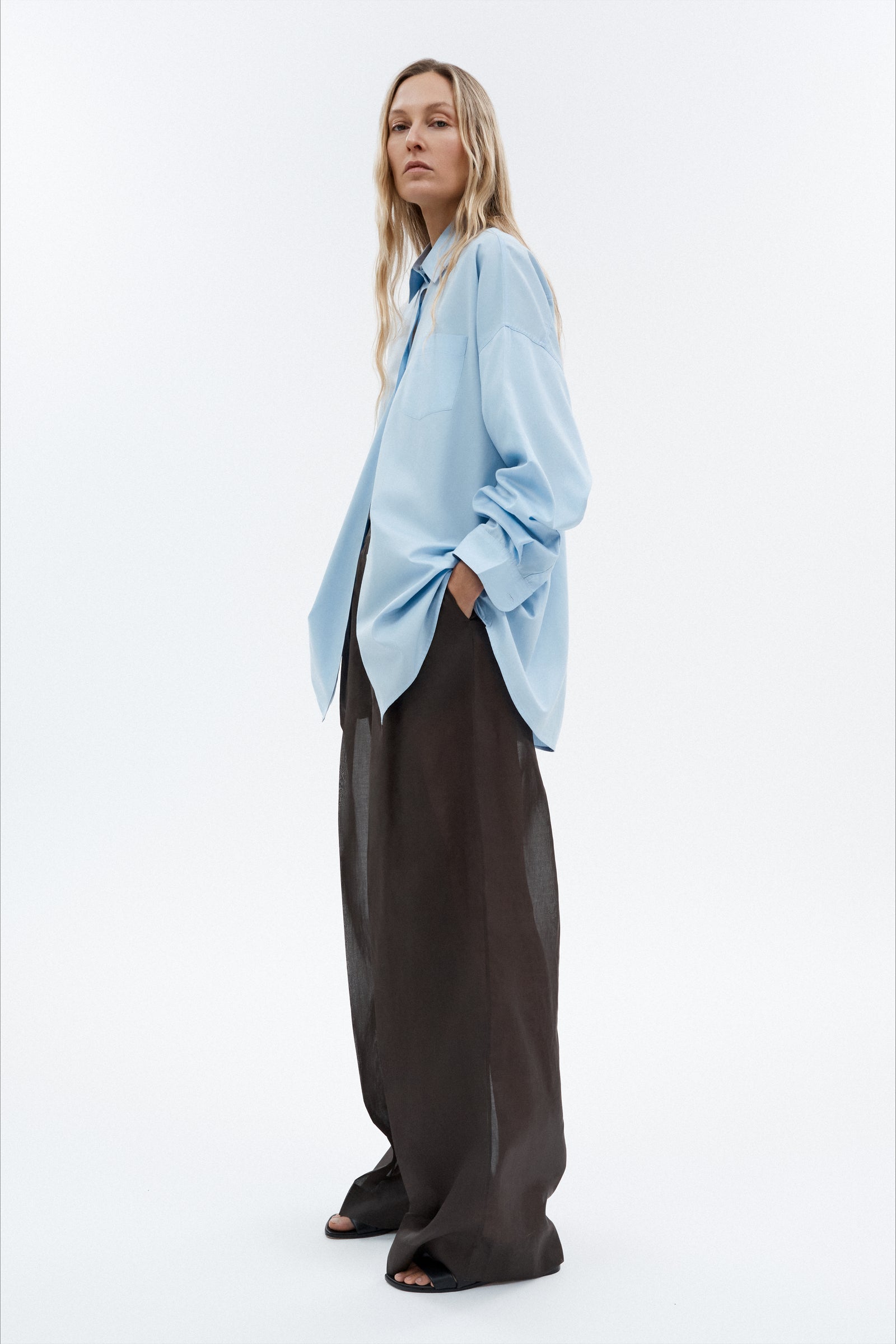 Pre-Fall 2025 - Model Image 1