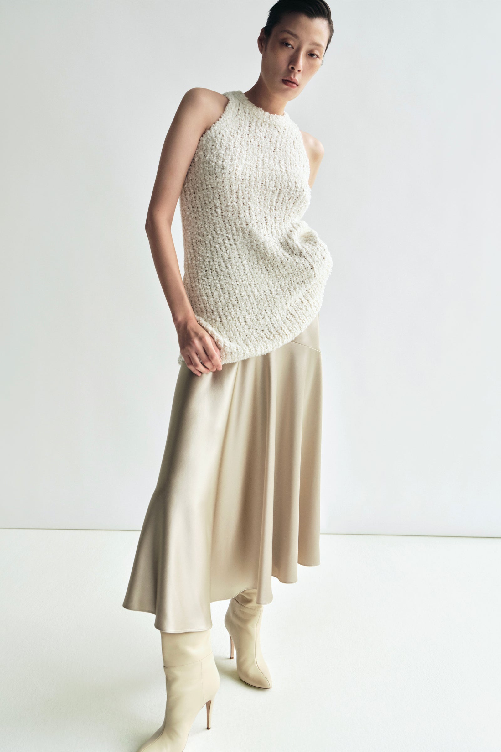 Spring 2025 - Model Image 14