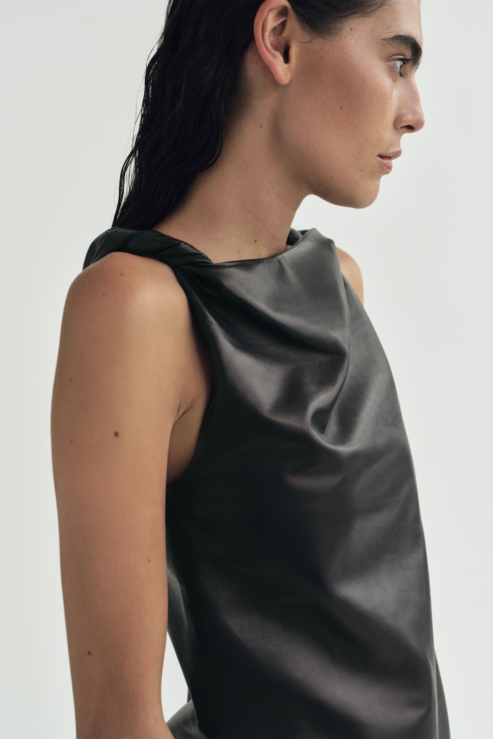 Spring 2025 - Model Image 26
