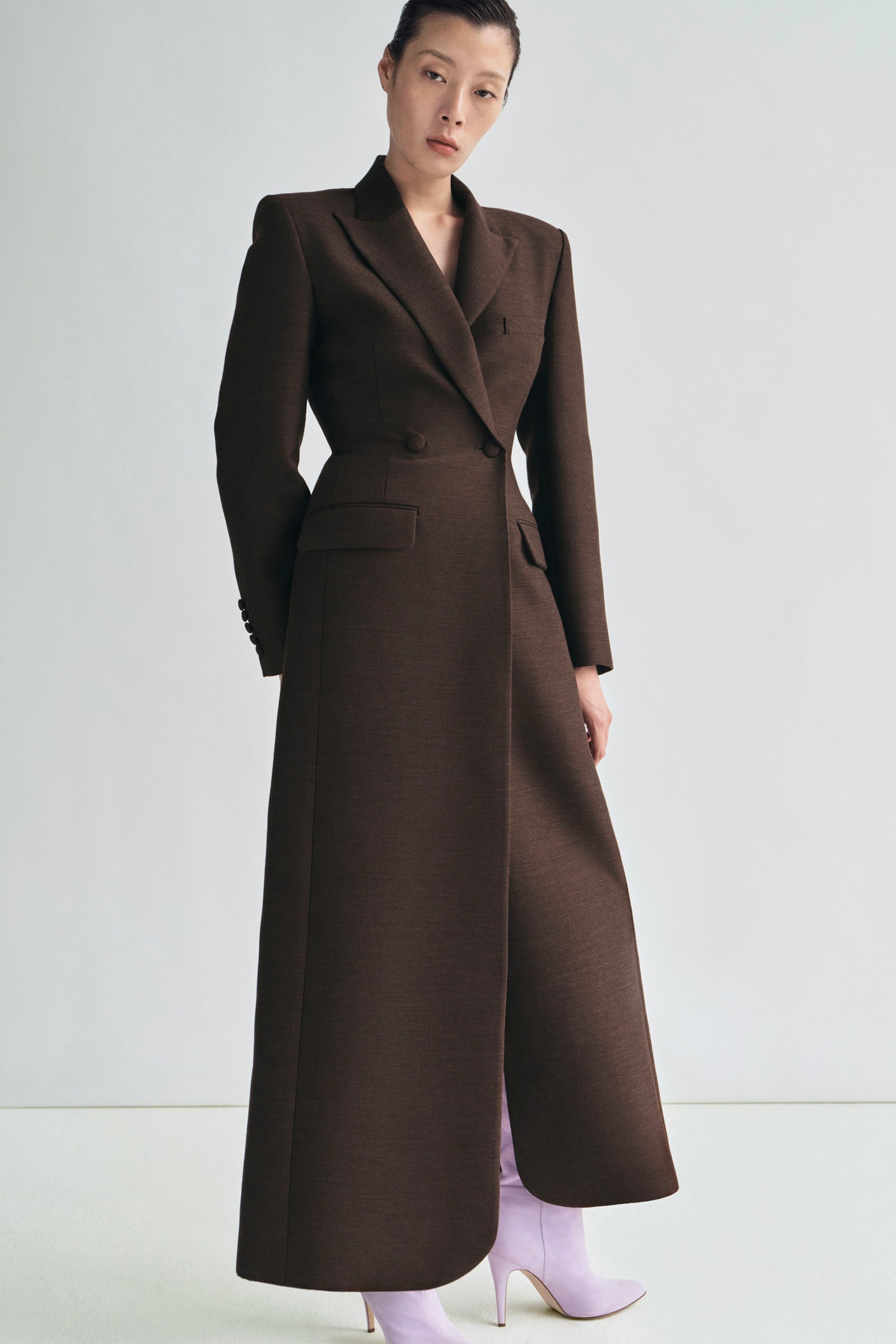 Spring 2025 - Model Image 30